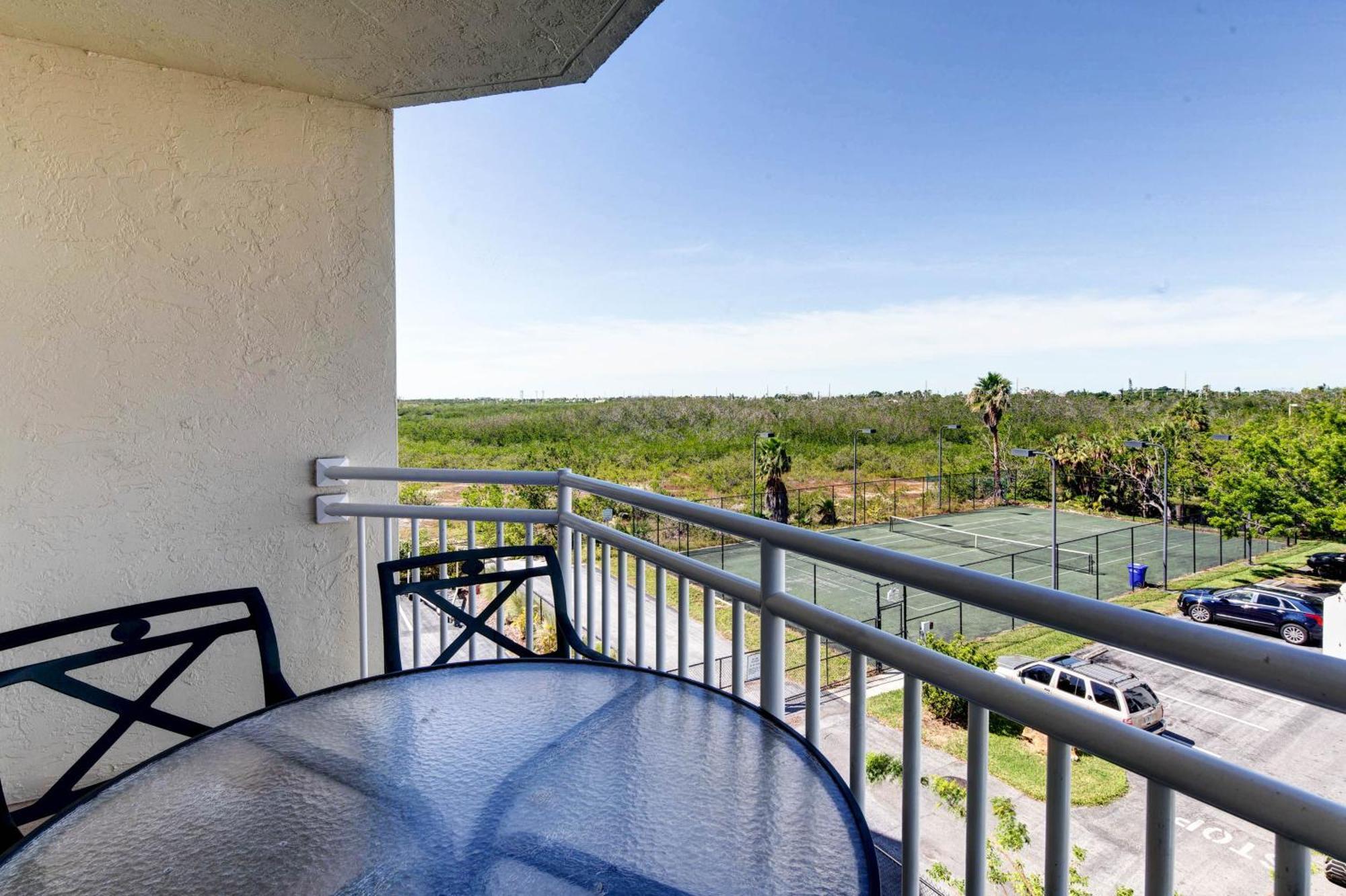 Sunrise Suites Catalina Suite #311 Key West Room photo